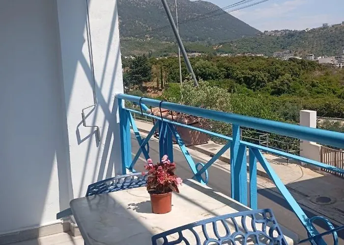 Hotel In Himaras Heart