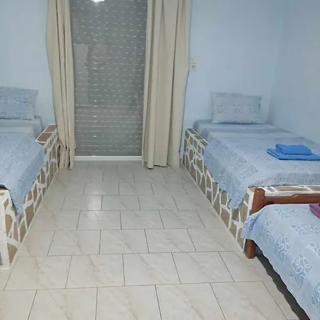 Hotel In Himaras Heart